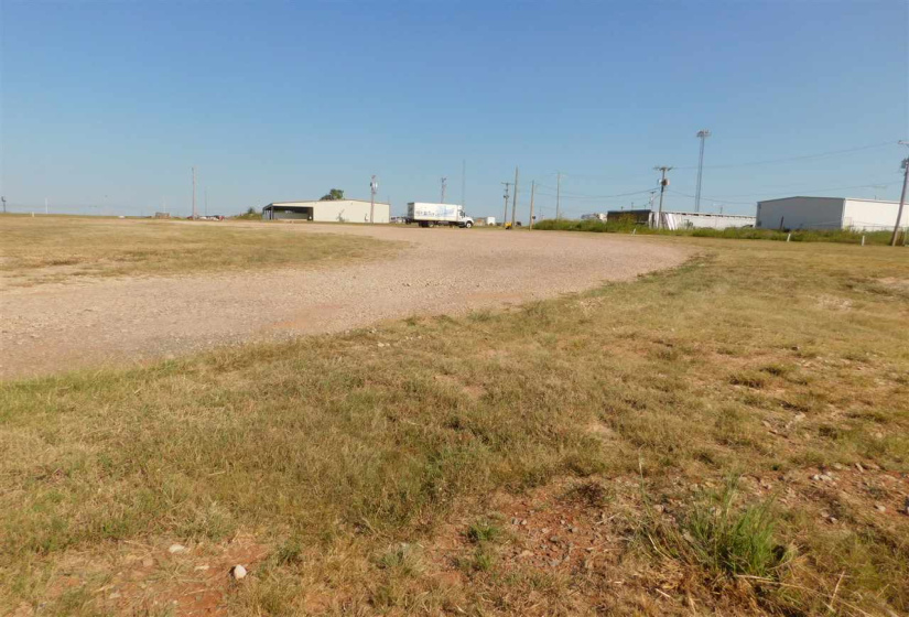 50 BathroomsBathrooms,Commercial/industrial,Industrial,Park Drive,128822