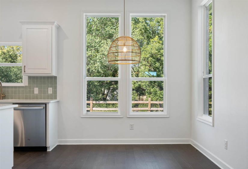 4 Bedrooms Bedrooms, ,2 BathroomsBathrooms,Residential,Single Family,Pintail,1,129356