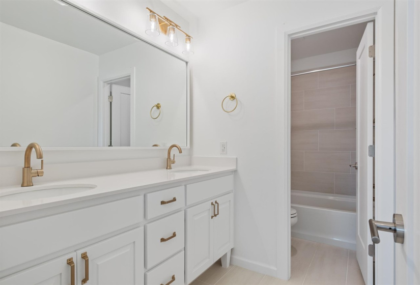 4 Bedrooms Bedrooms, ,2 BathroomsBathrooms,Residential,Single Family,Pintail,1,129356
