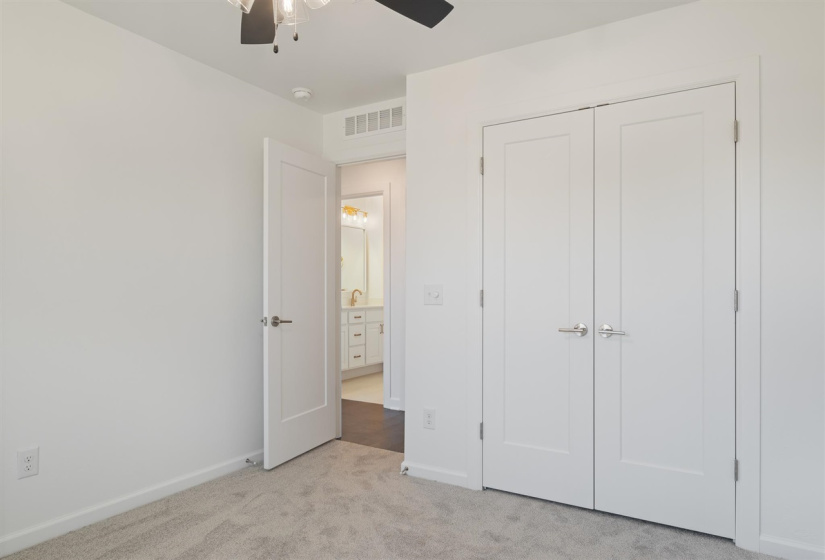 4 Bedrooms Bedrooms, ,2 BathroomsBathrooms,Residential,Single Family,Pintail,1,129356