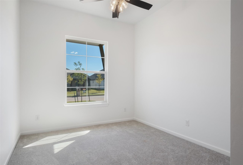 4 Bedrooms Bedrooms, ,2 BathroomsBathrooms,Residential,Single Family,Pintail,1,129356