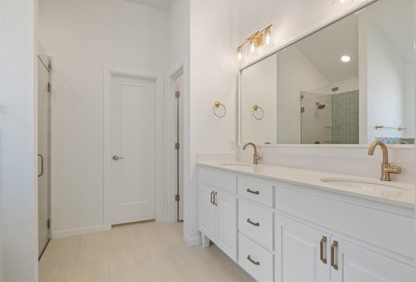 4 Bedrooms Bedrooms, ,2 BathroomsBathrooms,Residential,Single Family,Pintail,1,129356
