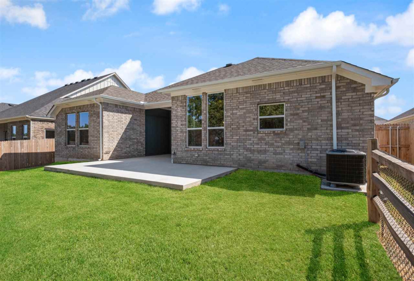4 Bedrooms Bedrooms, ,2 BathroomsBathrooms,Residential,Single Family,Pintail,1,129356