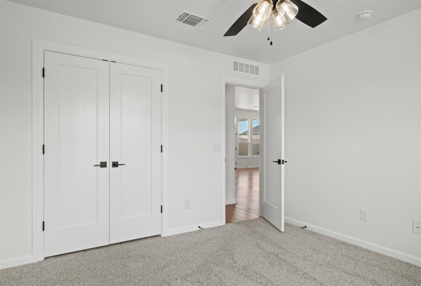 3 Bedrooms Bedrooms, ,2 BathroomsBathrooms,Residential,Single Family,Pintail,1,129369
