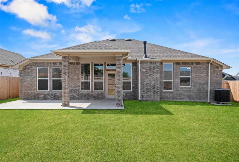 3 Bedrooms Bedrooms, ,2 BathroomsBathrooms,Residential,Single Family,Pintail,1,129369
