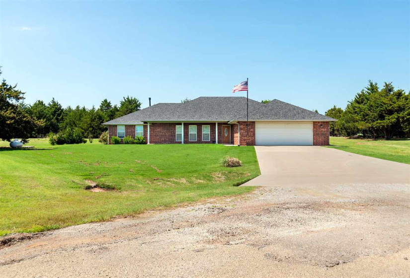 3 Bedrooms Bedrooms, ,2 BathroomsBathrooms,Residential,Single Family,Hat Creek Crossing,1,129776