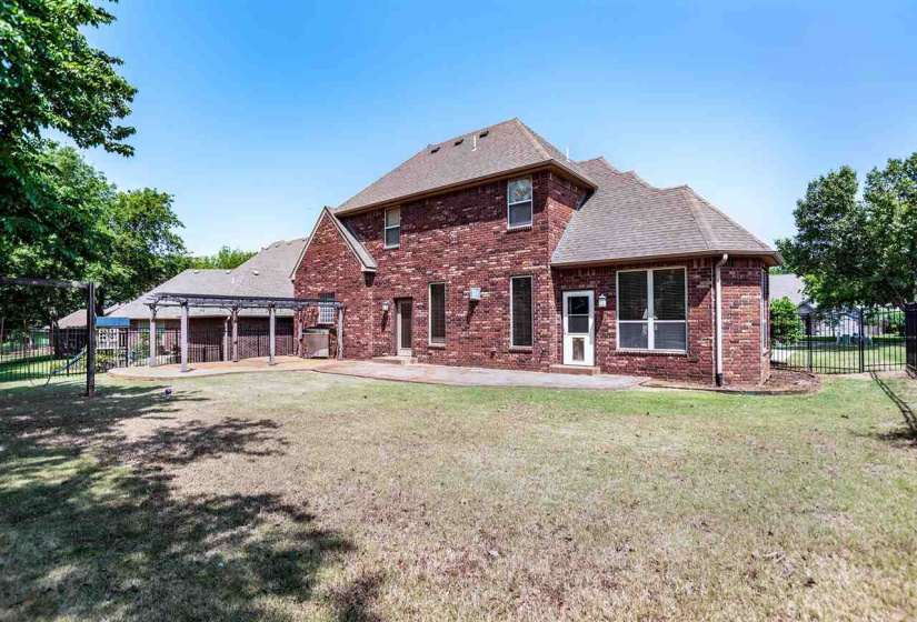 3 Bedrooms Bedrooms, ,2 BathroomsBathrooms,Residential,Single Family,Cypress Mill,2,129845