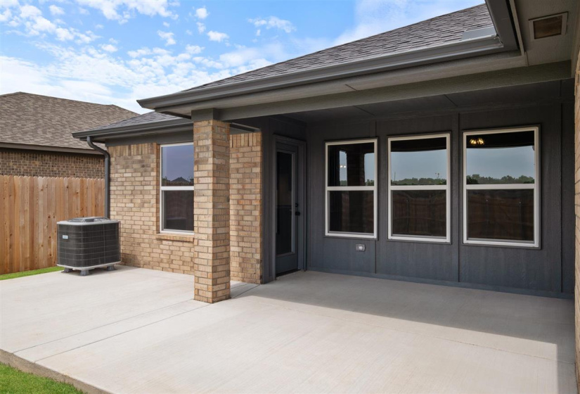 3 Bedrooms Bedrooms, ,2 BathroomsBathrooms,Residential,Single Family,29th,1,129905