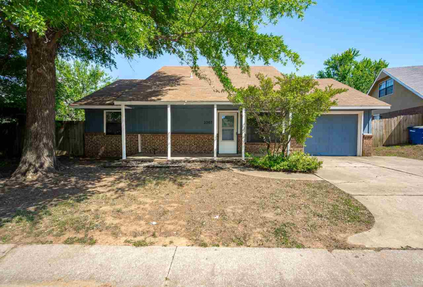 2 Bedrooms Bedrooms, ,1 BathroomBathrooms,Residential,Single Family,Post Oak,1.5,129959