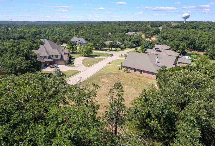 Lots/land,Platted,Old Pond,130001