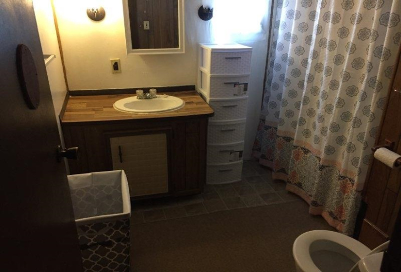 11 BathroomsBathrooms,Multi-family,Other,8th,1,130109