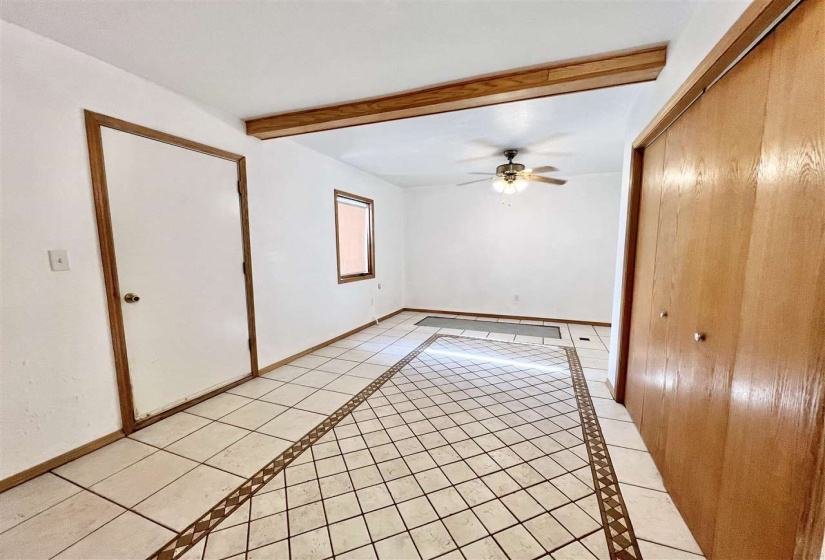 4th bed-bonus room with storm shelter/cellar