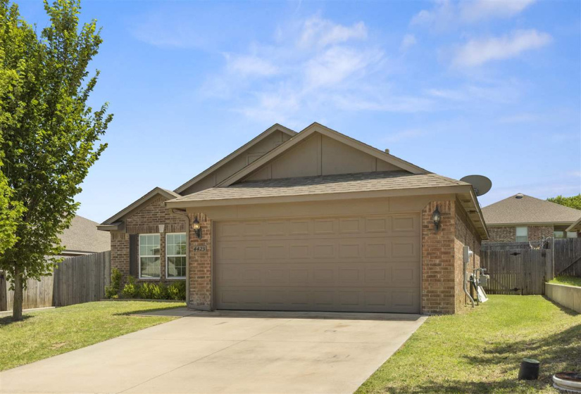 3 Bedrooms Bedrooms, ,2 BathroomsBathrooms,Residential,Single Family,Aggie,1,130181