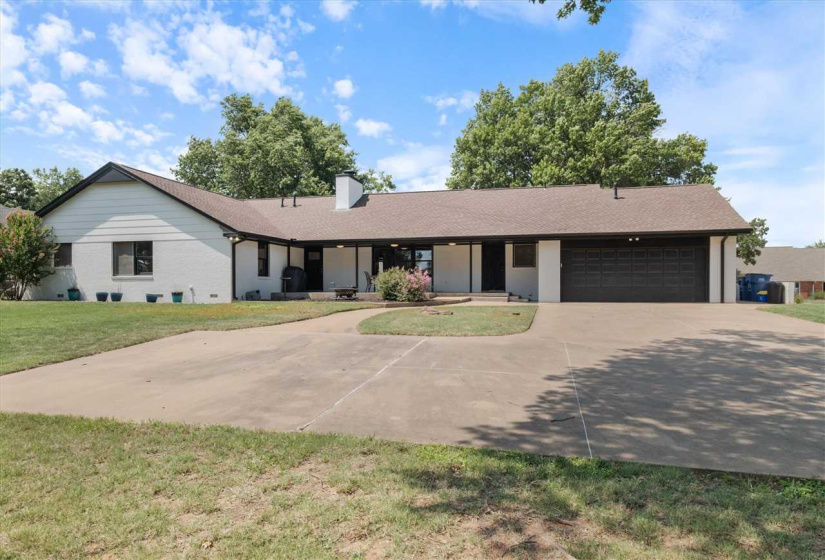 3 Bedrooms Bedrooms, ,2 BathroomsBathrooms,Residential,Single Family,Crestview,1,130235