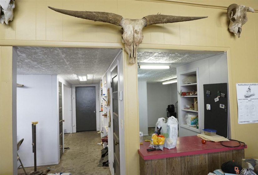 11 BathroomsBathrooms,Commercial/industrial,Commercial,Cedar,1,130267