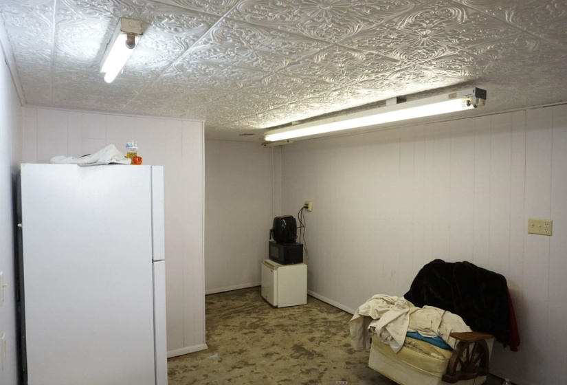 11 BathroomsBathrooms,Commercial/industrial,Commercial,Cedar,1,130267