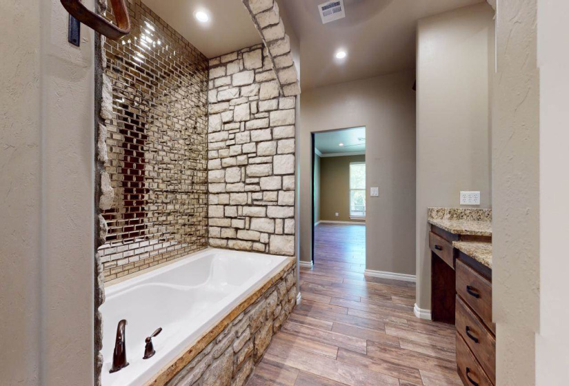 5 Bedrooms Bedrooms, ,3 BathroomsBathrooms,Residential,Single Family,Seadog,2,130512