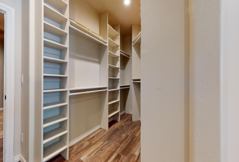 5 Bedrooms Bedrooms, ,3 BathroomsBathrooms,Residential,Single Family,Seadog,2,130512