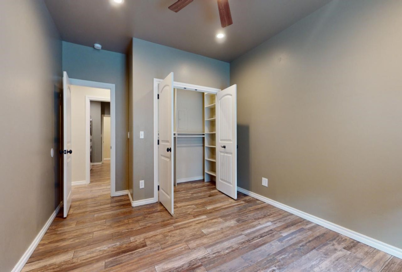 5 Bedrooms Bedrooms, ,3 BathroomsBathrooms,Residential,Single Family,Seadog,2,130512