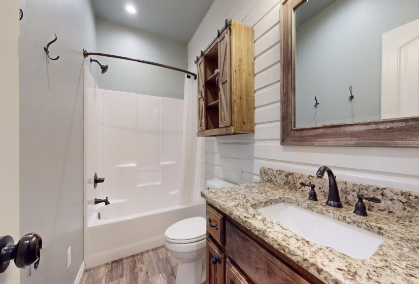 5 Bedrooms Bedrooms, ,3 BathroomsBathrooms,Residential,Single Family,Seadog,2,130512