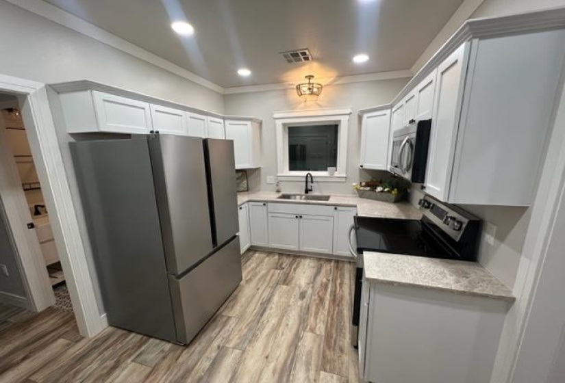 5 Bedrooms Bedrooms, ,3 BathroomsBathrooms,Residential,Single Family,Seadog,2,130512