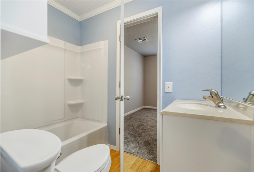 2 Bedrooms Bedrooms, ,2 BathroomsBathrooms,Residential,Single Family,Hartford,1,130775