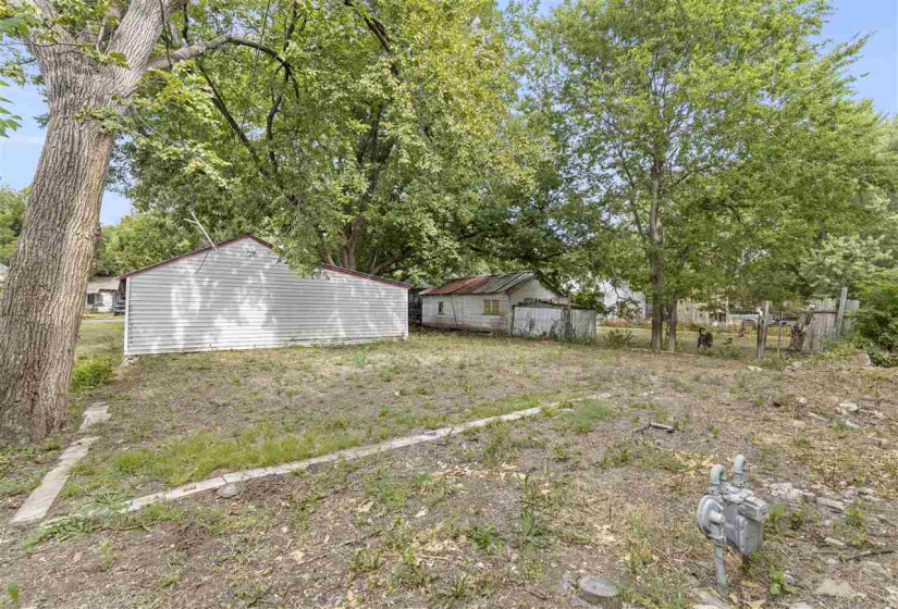 2 Bedrooms Bedrooms, ,2 BathroomsBathrooms,Residential,Single Family,Hartford,1,130775