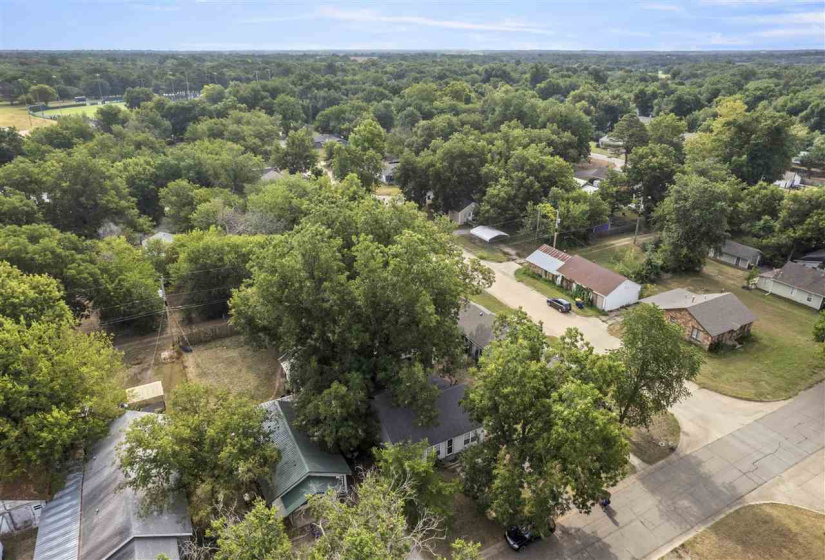 2 Bedrooms Bedrooms, ,2 BathroomsBathrooms,Residential,Single Family,Hartford,1,130775