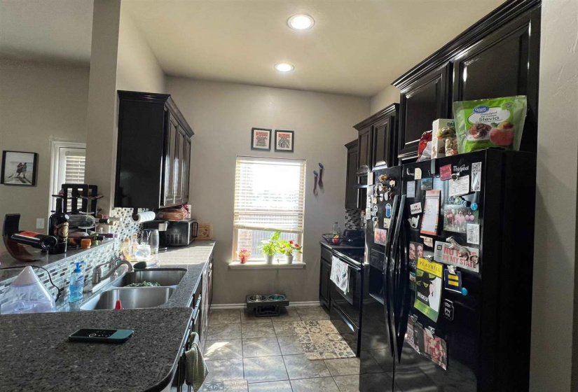 3 Bedrooms Bedrooms, ,2 BathroomsBathrooms,Residential,Single Family,Nancy Lee,1,130822