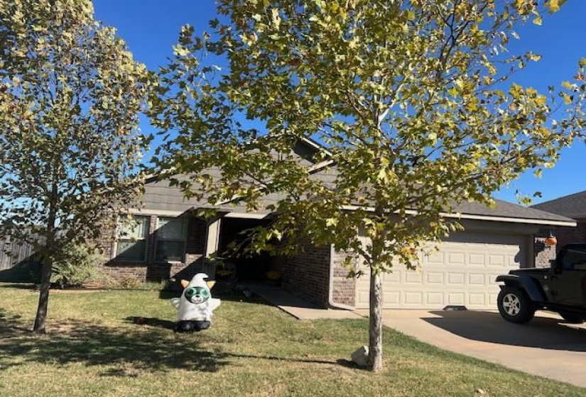 3 Bedrooms Bedrooms, ,2 BathroomsBathrooms,Residential,Single Family,Nancy Lee,1,130822