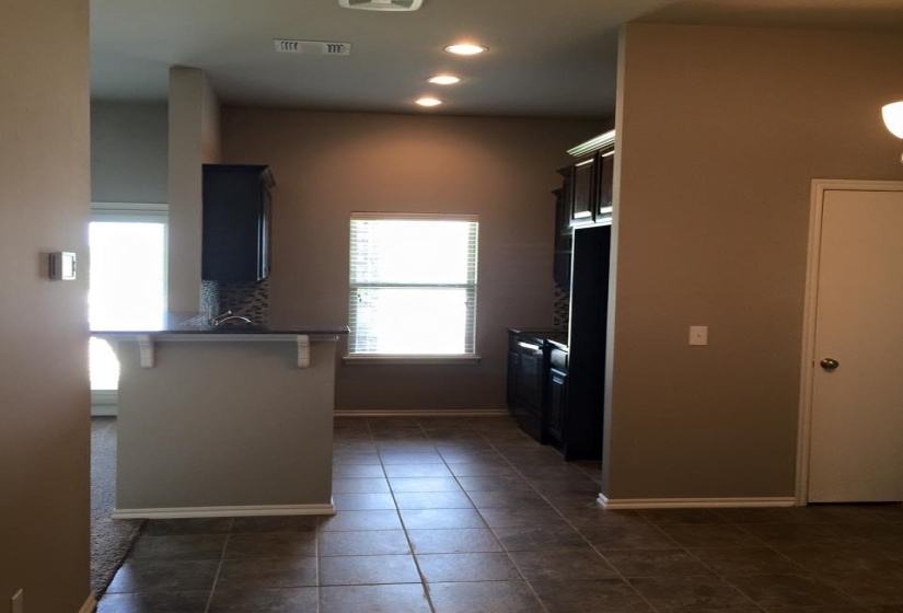 3 Bedrooms Bedrooms, ,2 BathroomsBathrooms,Residential,Single Family,Nancy Lee,1,130822