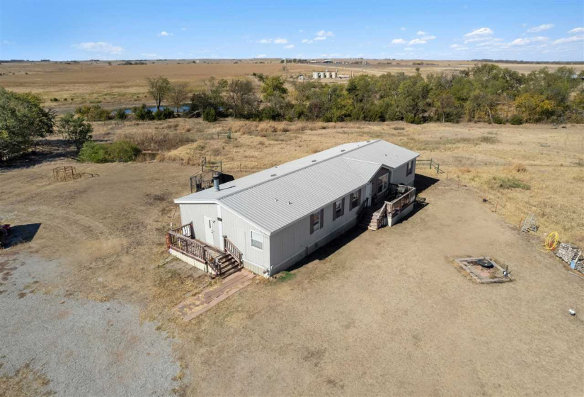 11 BathroomsBathrooms,Commercial/industrial,Commercial,COUNTY ROAD 120,1,130832