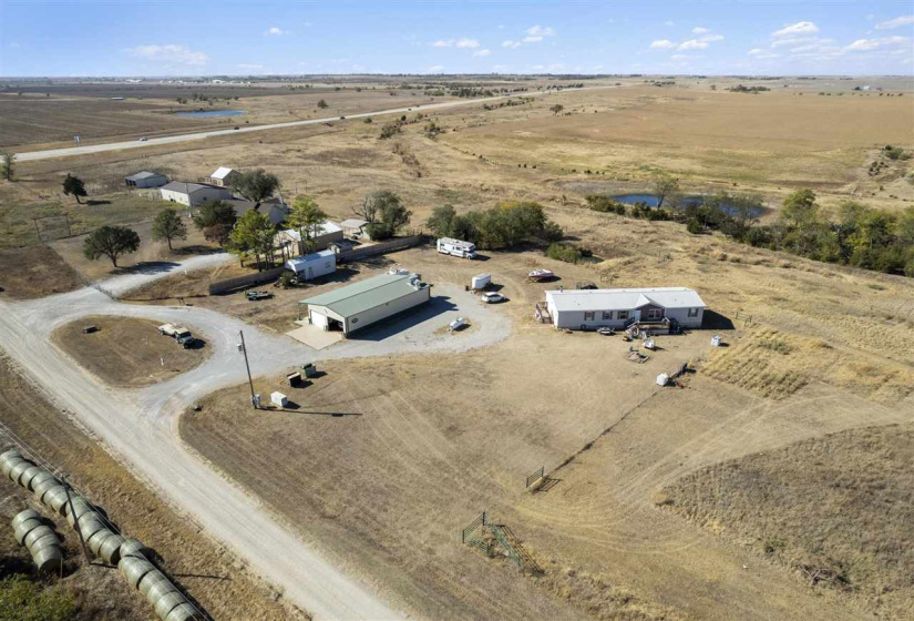 11 BathroomsBathrooms,Commercial/industrial,Commercial,COUNTY ROAD 120,1,130832