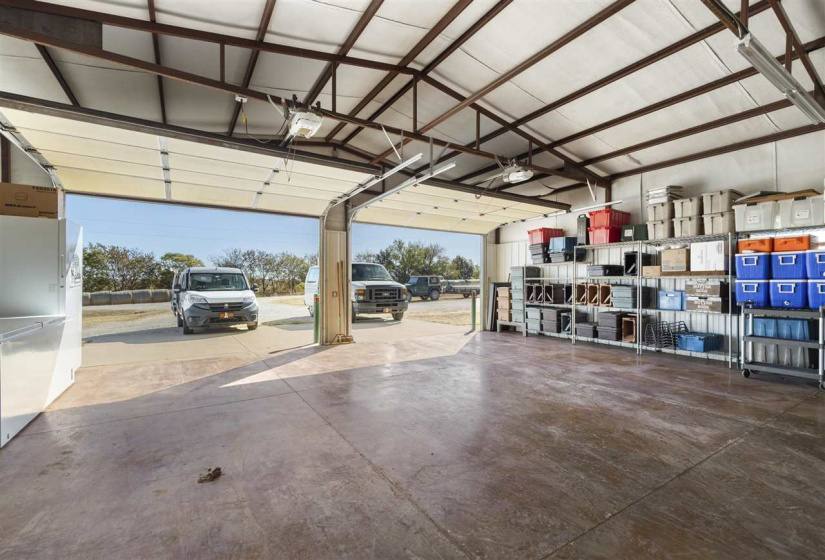 11 BathroomsBathrooms,Commercial/industrial,Commercial,COUNTY ROAD 120,1,130832