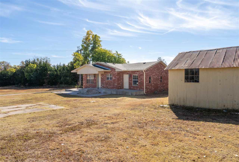 11 BathroomsBathrooms,Commercial/industrial,Commercial,Monroe,1,130885