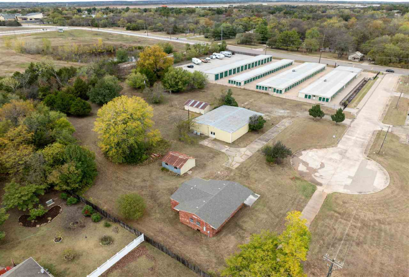 11 BathroomsBathrooms,Commercial/industrial,Commercial,Monroe,1,130885