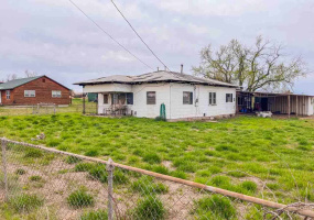 3 Bedrooms Bedrooms, ,1 BathroomBathrooms,Residential,Single Family,Kings,1,130909