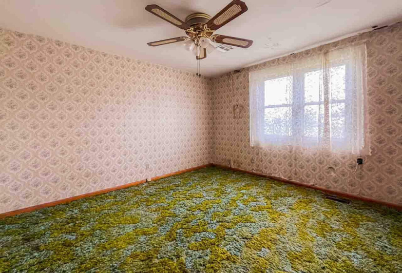 3 Bedrooms Bedrooms, ,1 BathroomBathrooms,Residential,Single Family,Kings,1,130909