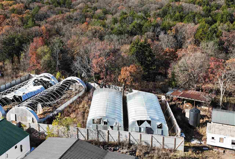 Commercial/industrial,Commercial,68th,1,130920