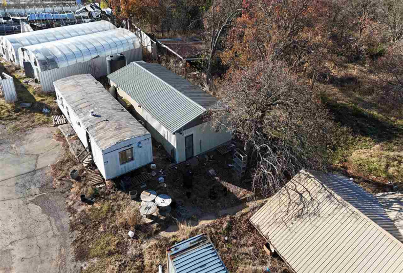 Commercial/industrial,Commercial,68th,1,130920