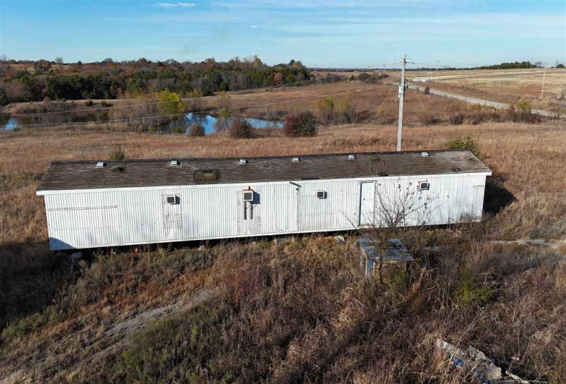 Commercial/industrial,Commercial,68th,1,130920
