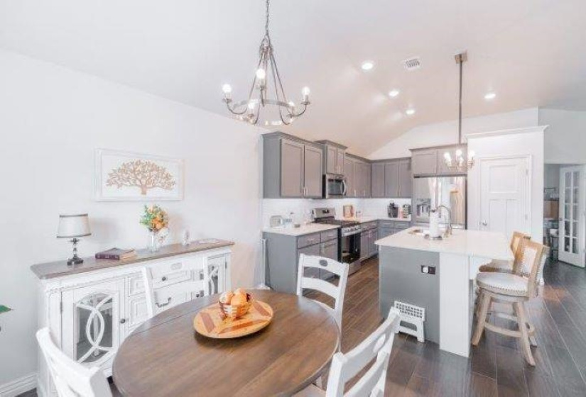 3 Bedrooms Bedrooms, ,2 BathroomsBathrooms,Residential,Single Family,Martin,1,130918
