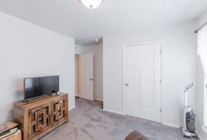 3 Bedrooms Bedrooms, ,2 BathroomsBathrooms,Residential,Single Family,Martin,1,130918