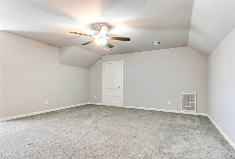 3 Bedrooms Bedrooms, ,2 BathroomsBathrooms,Residential,Single Family,Santa Monica,1.5,130934