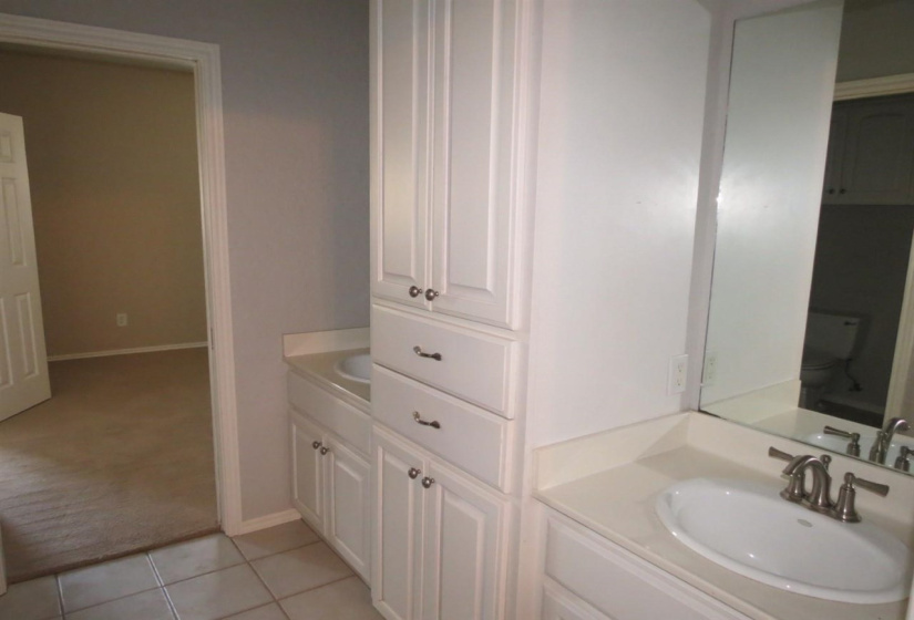 3 Bedrooms Bedrooms, ,3 BathroomsBathrooms,Residential,Single Family,Washington,1.5,130935