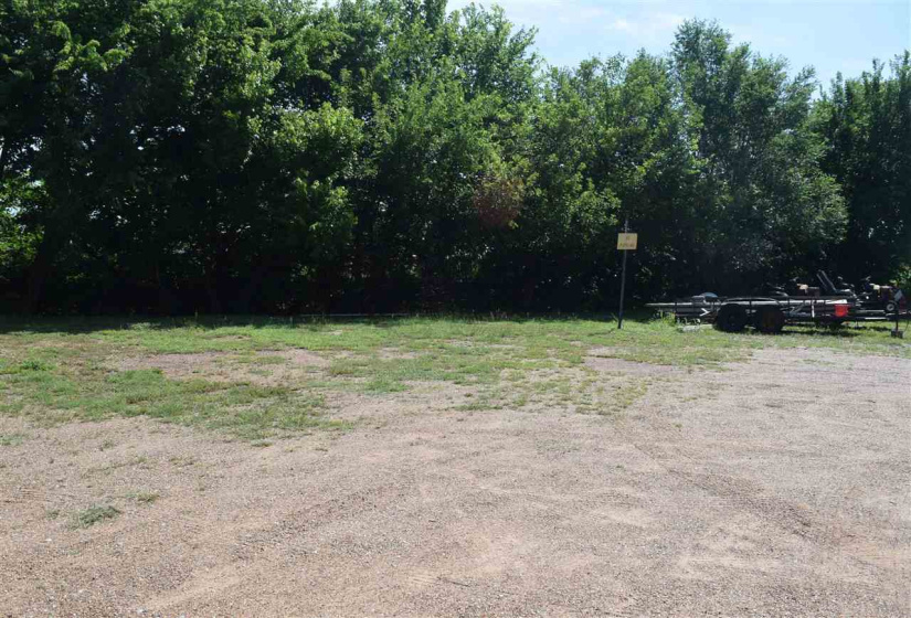 11 BathroomsBathrooms,Commercial/industrial,Commercial,14th,1,130981
