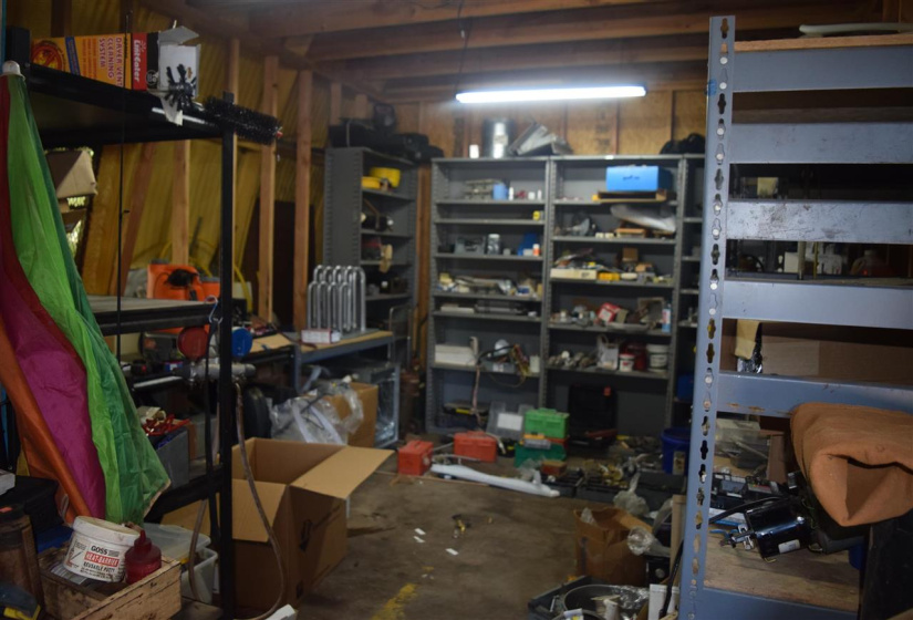 11 BathroomsBathrooms,Commercial/industrial,Commercial,14th,1,130981