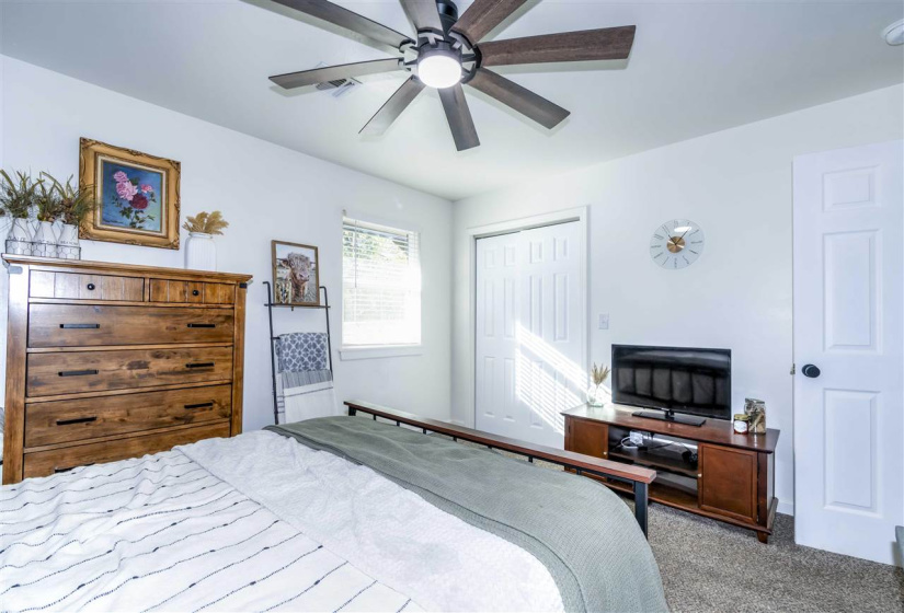 3 Bedrooms Bedrooms, ,2 BathroomsBathrooms,Residential,Single Family,Canyon Rim,1,130987