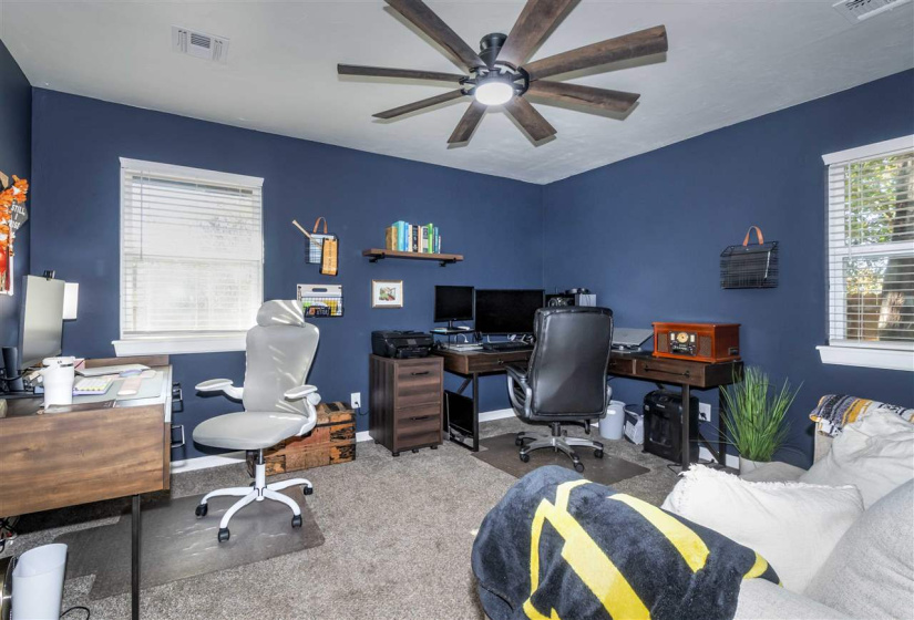 3 Bedrooms Bedrooms, ,2 BathroomsBathrooms,Residential,Single Family,Canyon Rim,1,130987