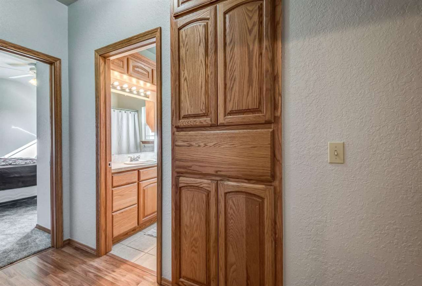 3 Bedrooms Bedrooms, ,2 BathroomsBathrooms,Residential,Single Family,122nd,1,130998